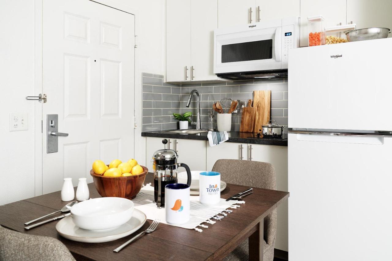 Intown Suites Extended Stay Select Corpus Christi Tx Экстерьер фото
